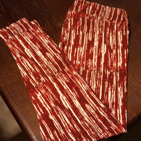 LuLaRoe Pants - BNWT Lularoe leggings TC